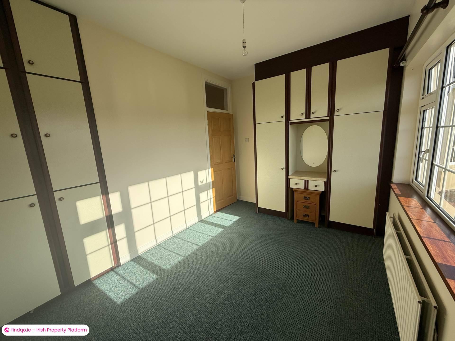 Bungalow for Sale in Broadford, Clare