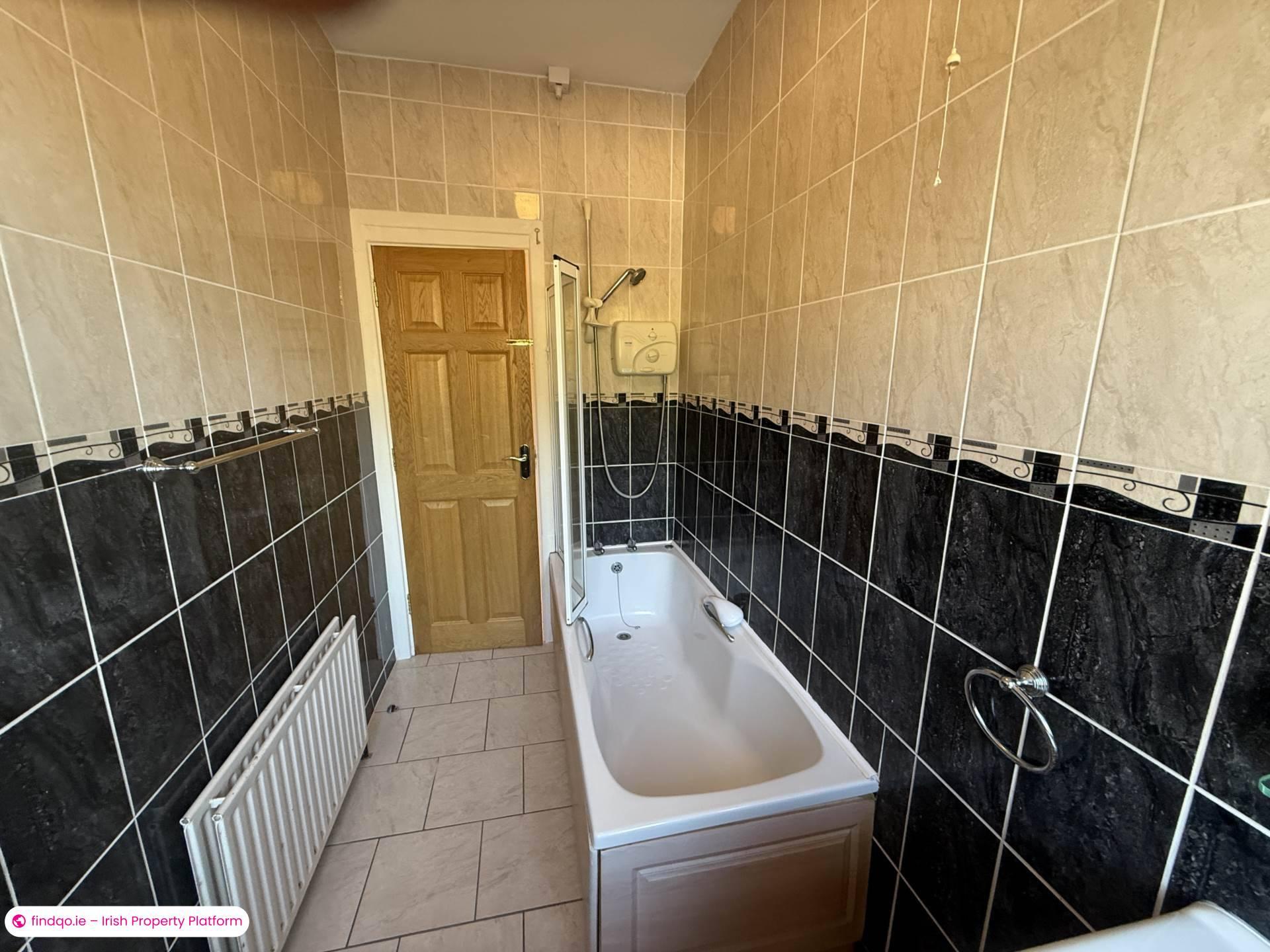 Bungalow for Sale in Broadford, Clare