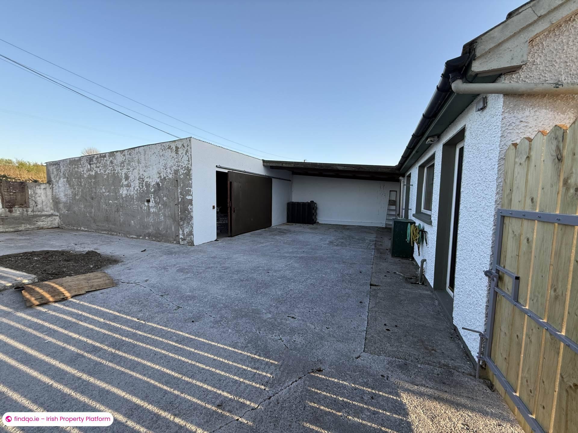 Bungalow for Sale in Broadford, Clare