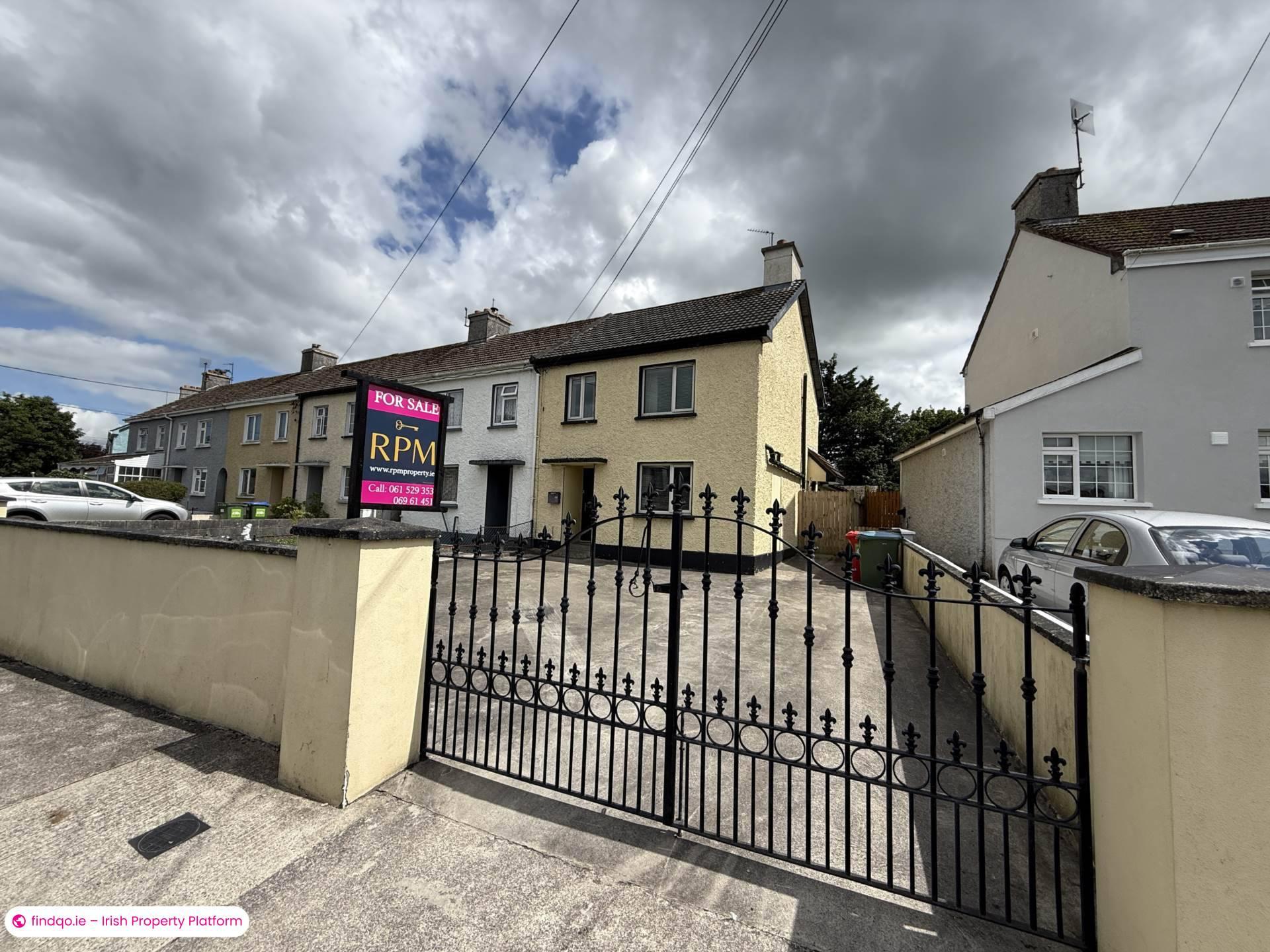 End of terrace house for Sale in Newcastle West, Limerick