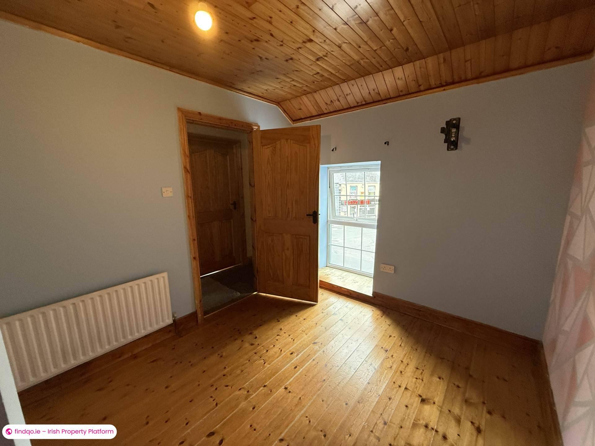 Semi-detached house for Sale in Askeaton, Limerick