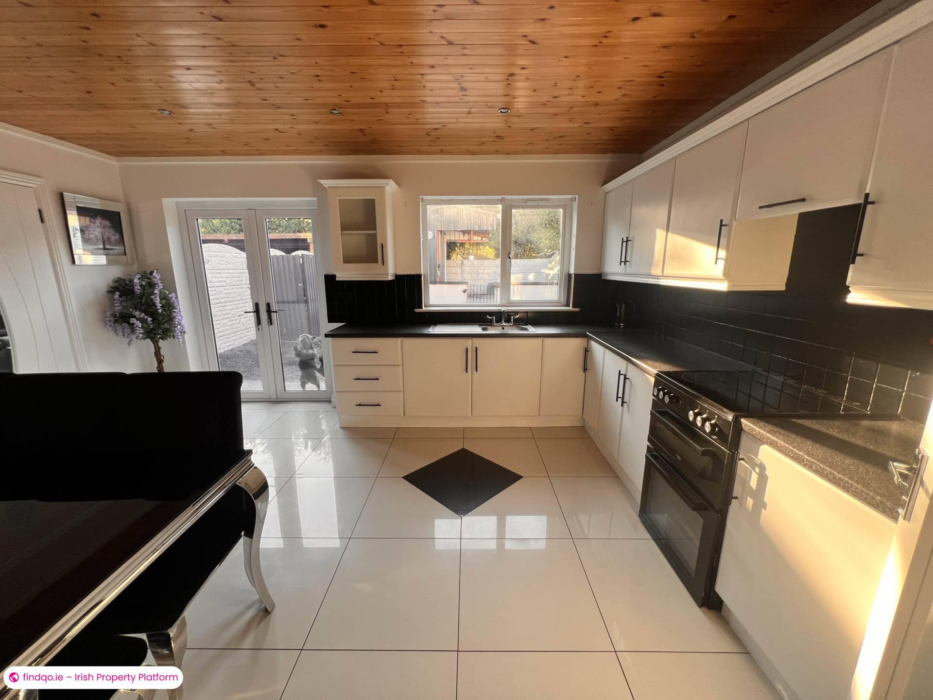 Semi-detached house for Sale in Dromcolliher, Limerick