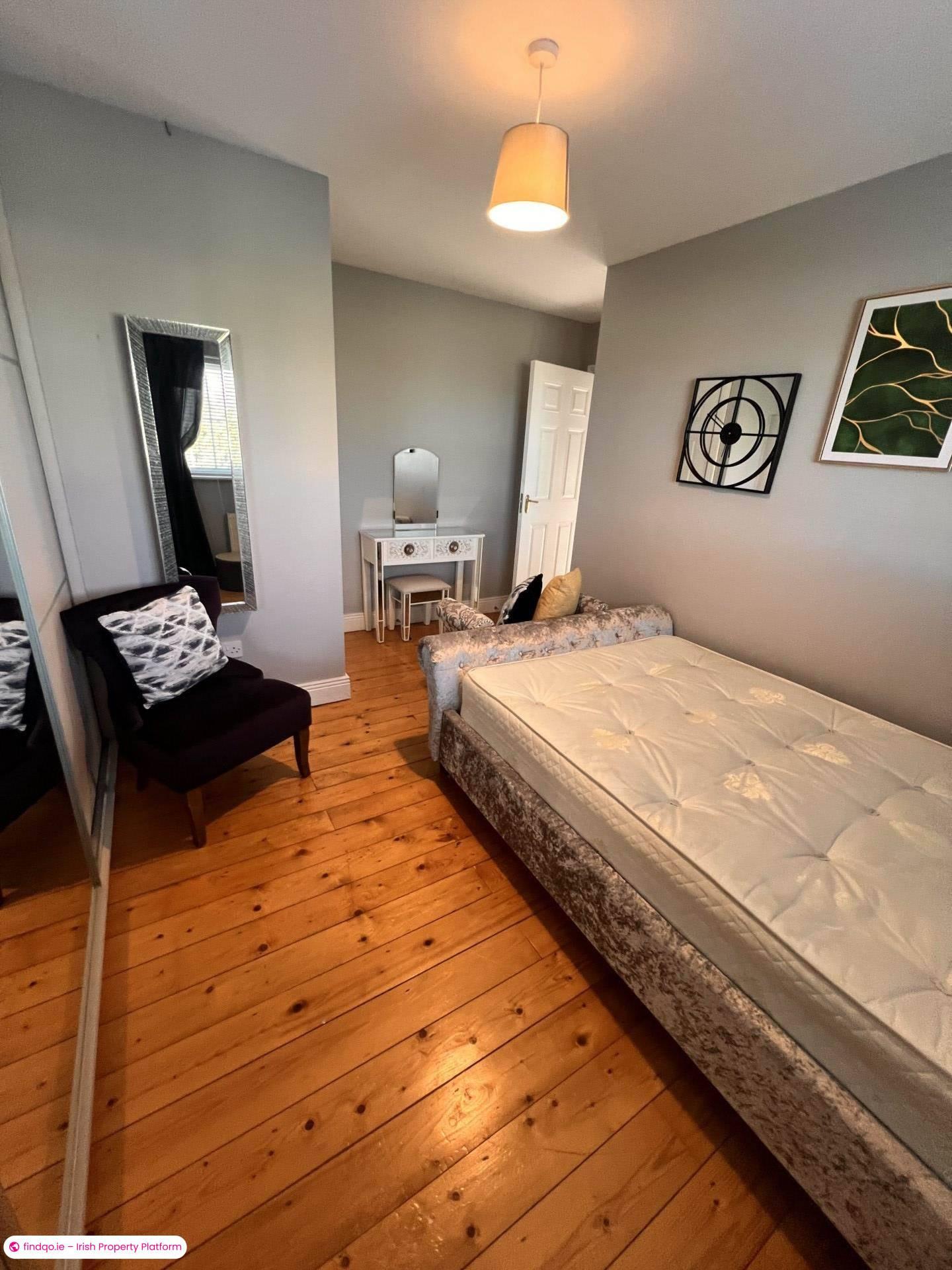 Semi-detached house for Sale in Dromcolliher, Limerick