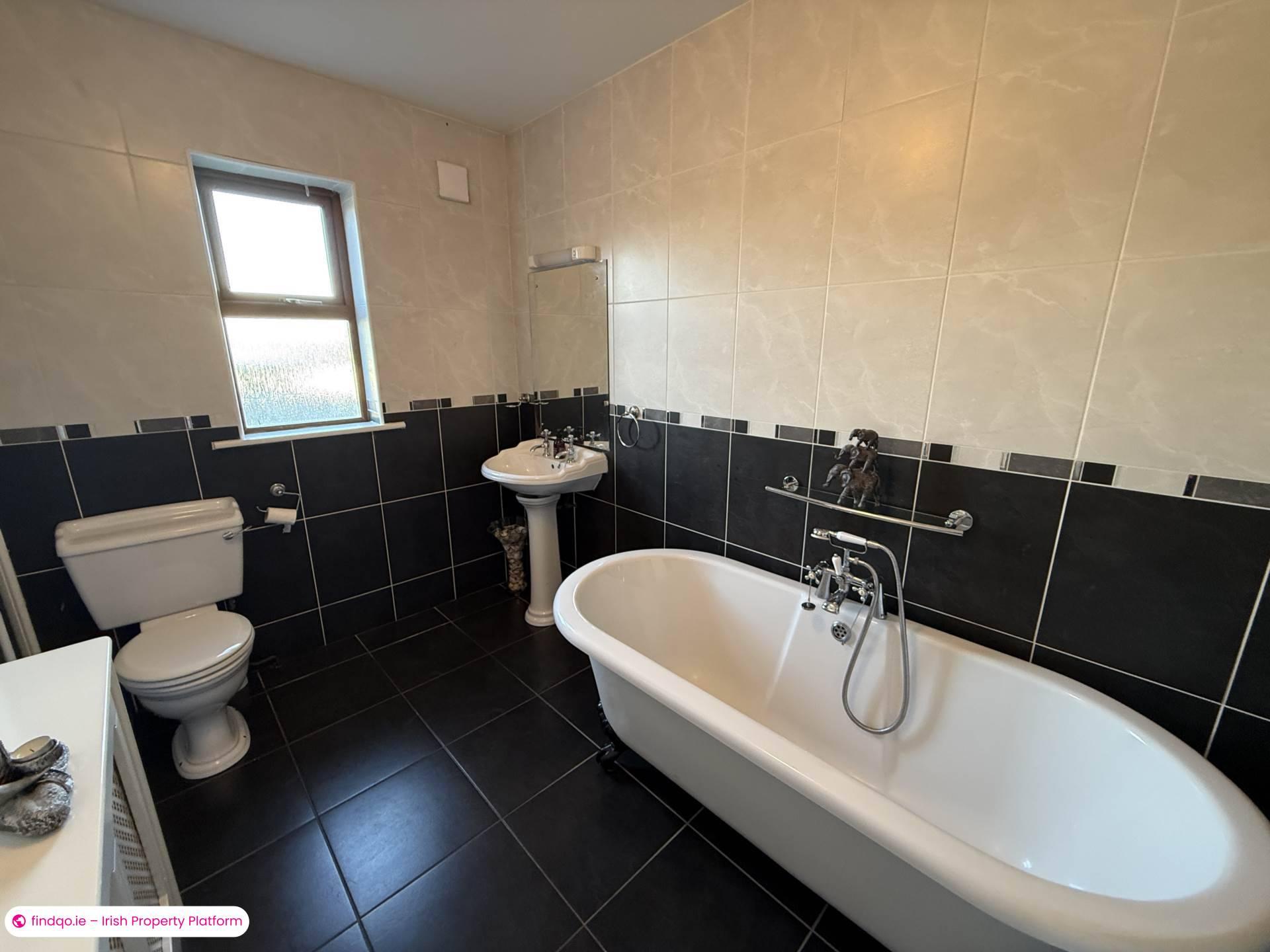 Detached house for Sale in Newcastle West, Limerick