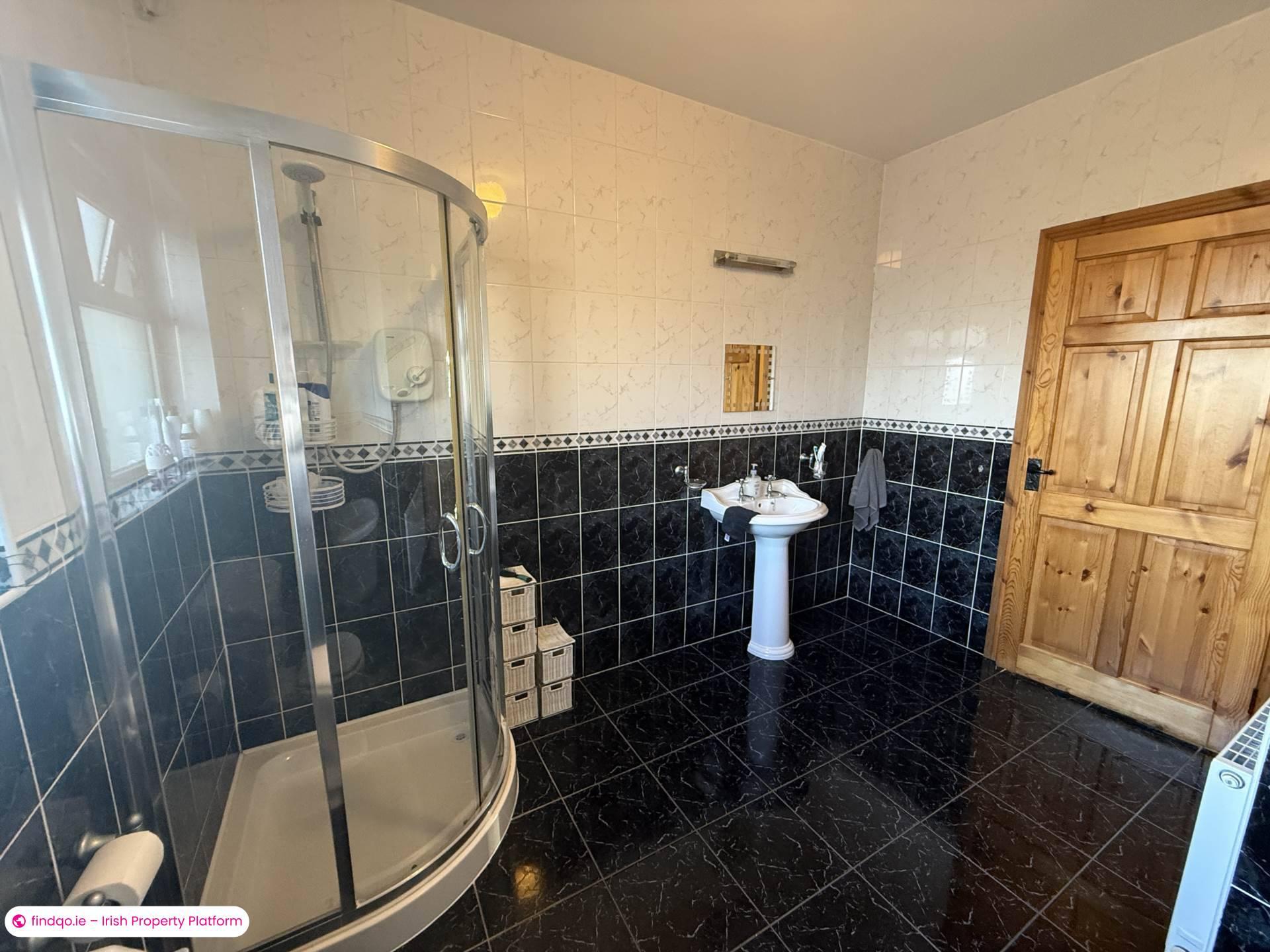 Bungalow for Sale in Newcastle West, Limerick