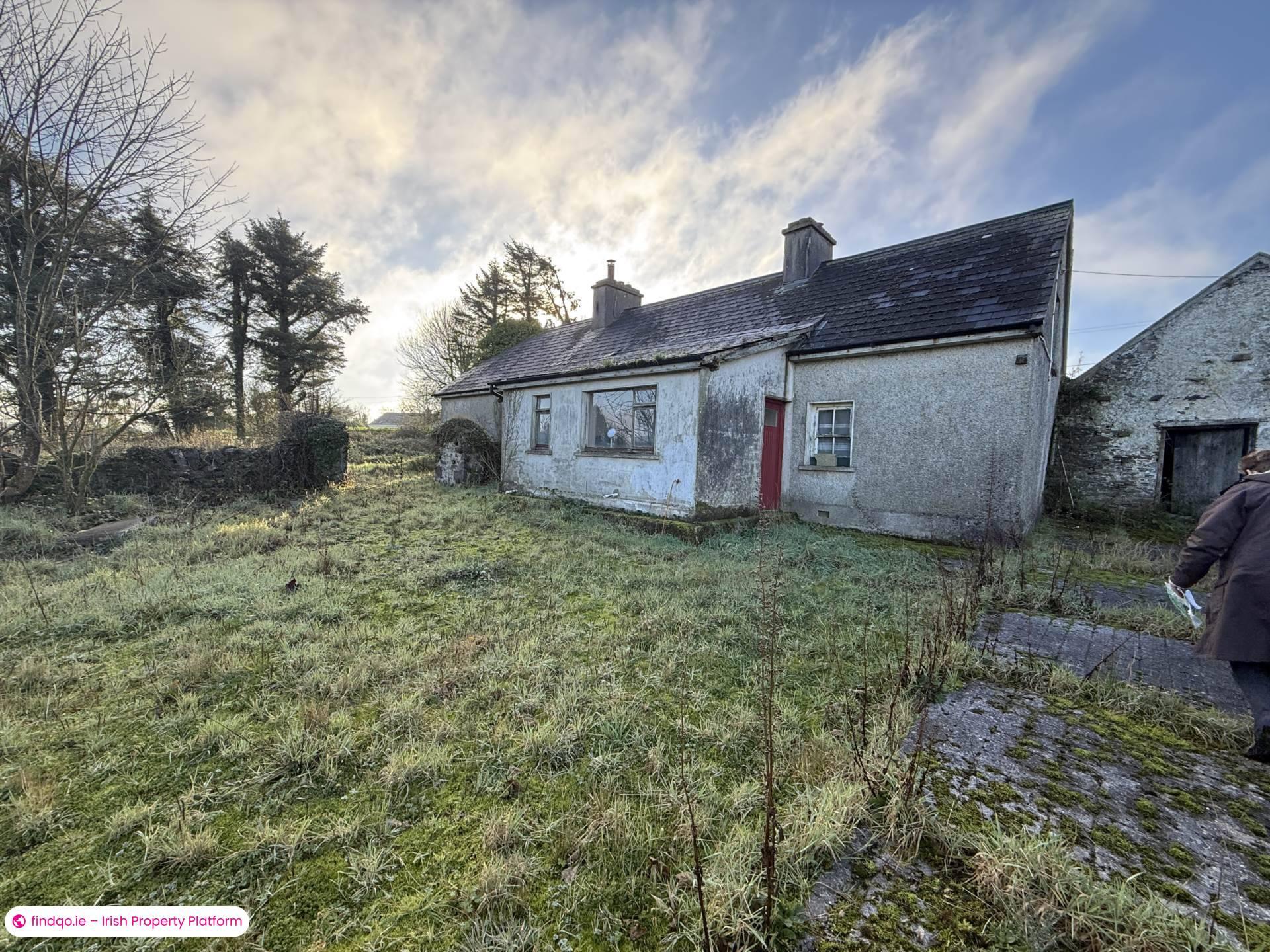 Detached house for Sale in Foynes, Limerick, V94 DK60