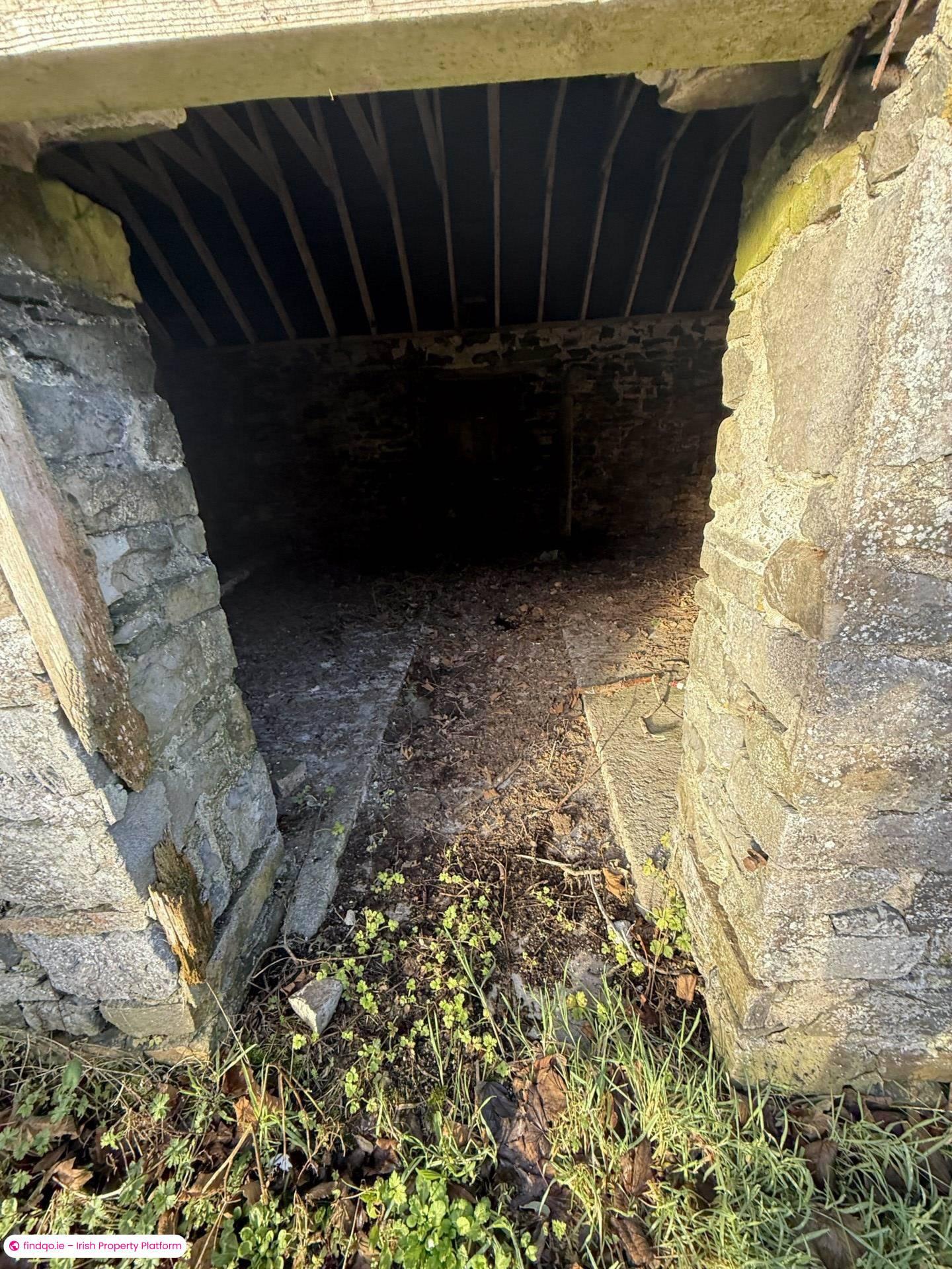 Detached house for Sale in Foynes, Limerick, V94 DK60