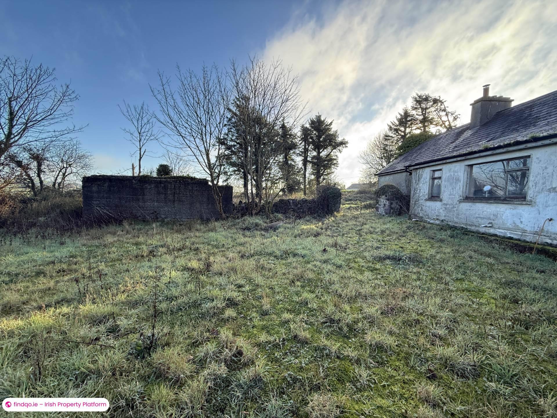 Detached house for Sale in Foynes, Limerick, V94 DK60