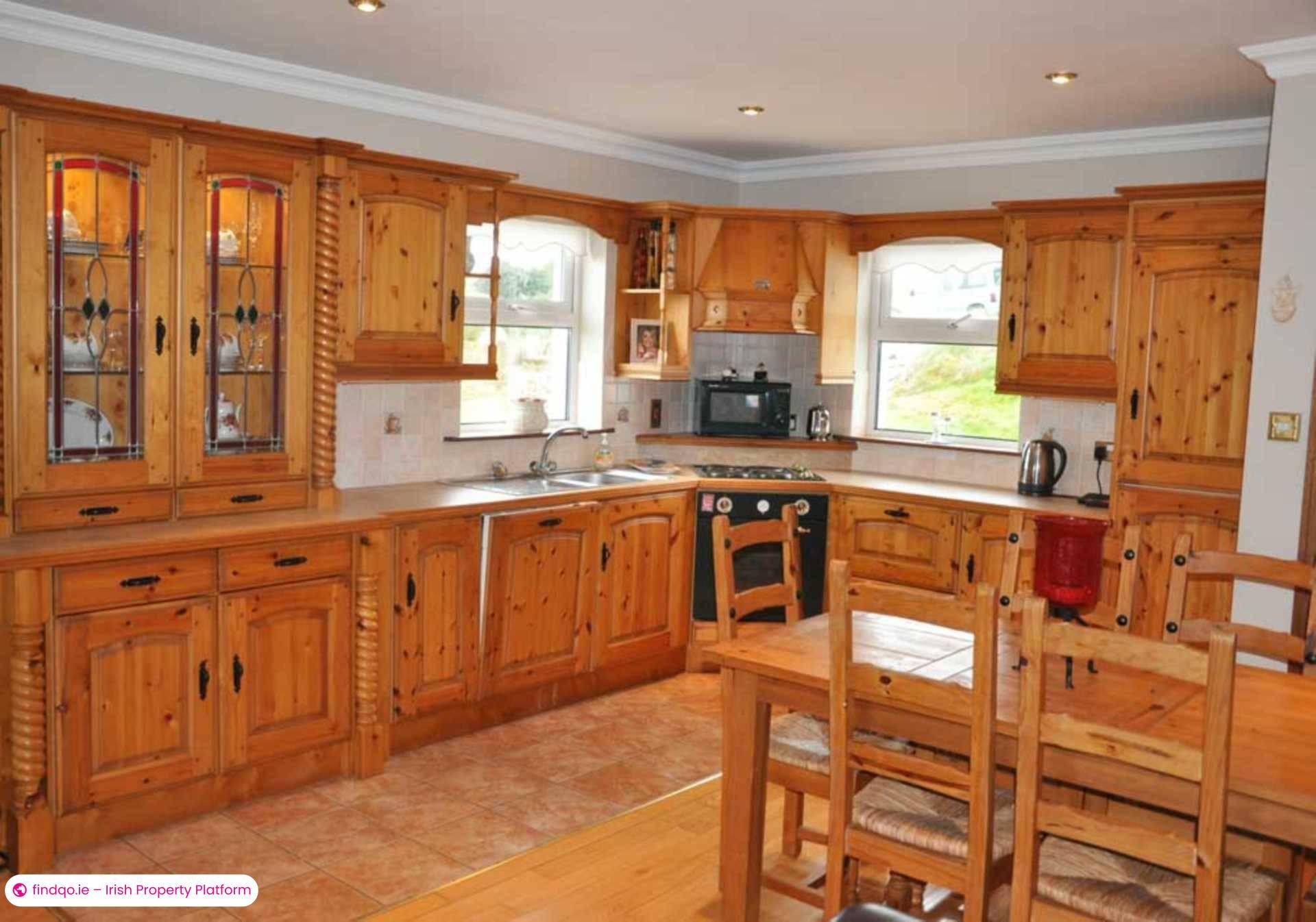 4 Bedroom Detached house for Rent in Annagry, Donegal