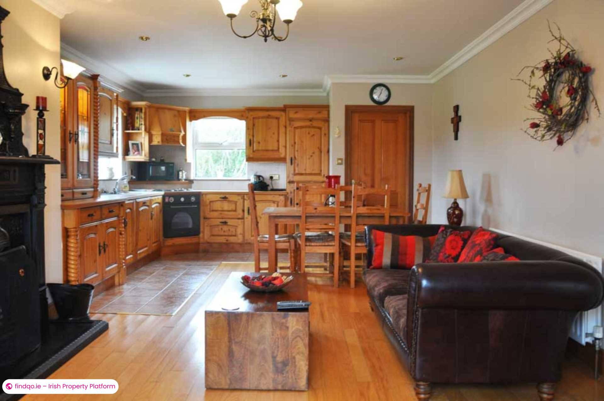 4 Bedroom Detached house for Rent in Annagry, Donegal