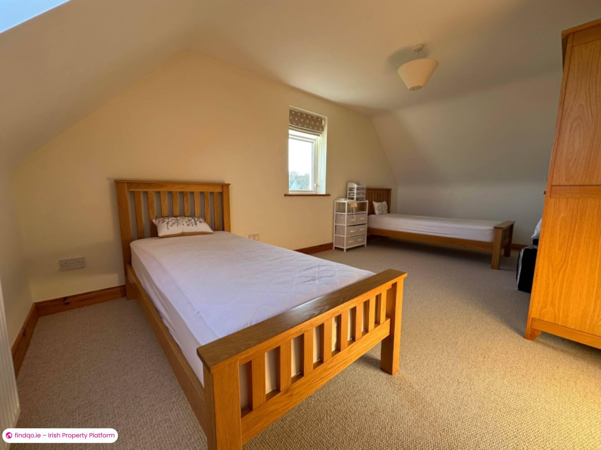 Bungalow for Sale in Burtonport, Donegal