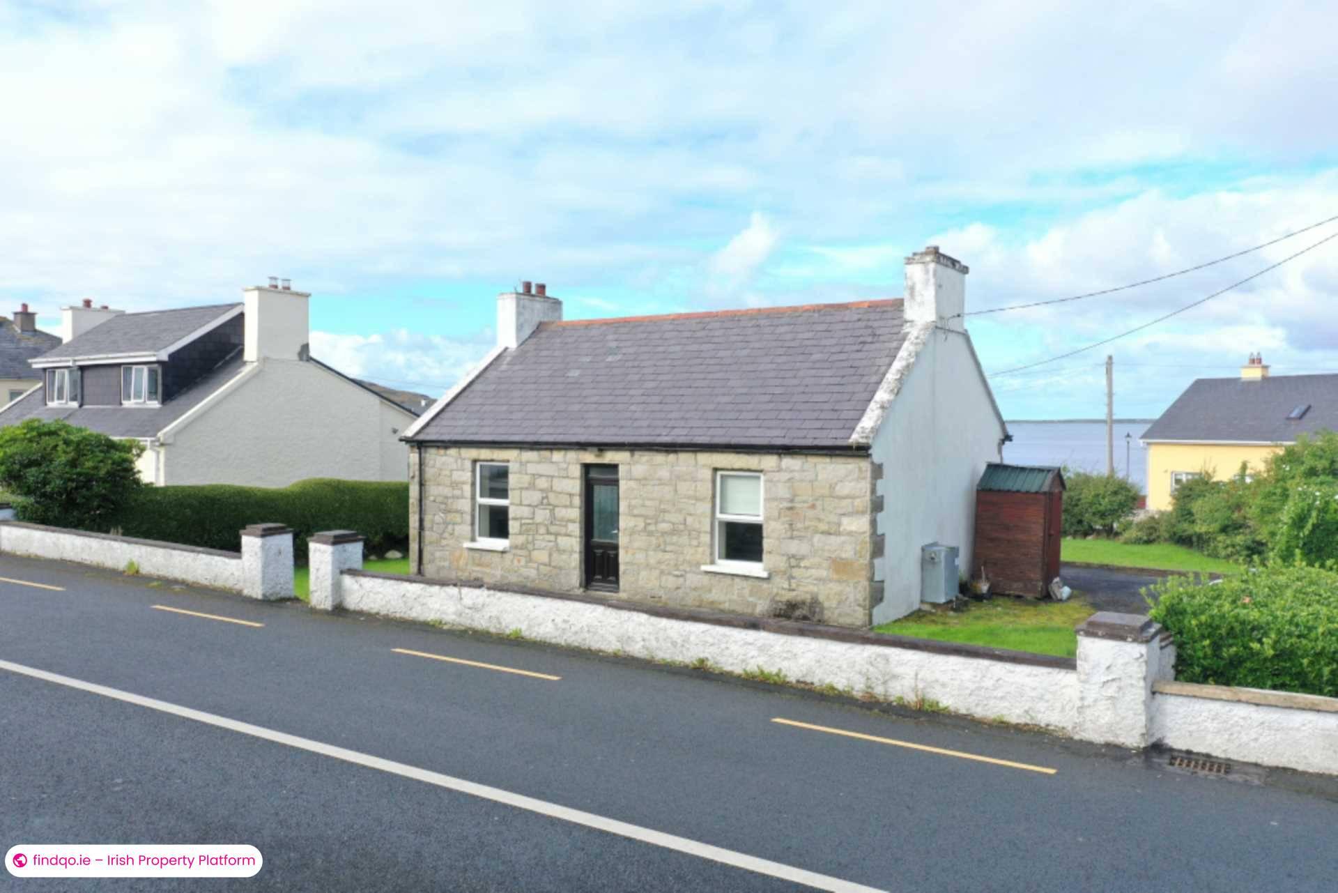 Detached house for Sale in Dungloe, Donegal