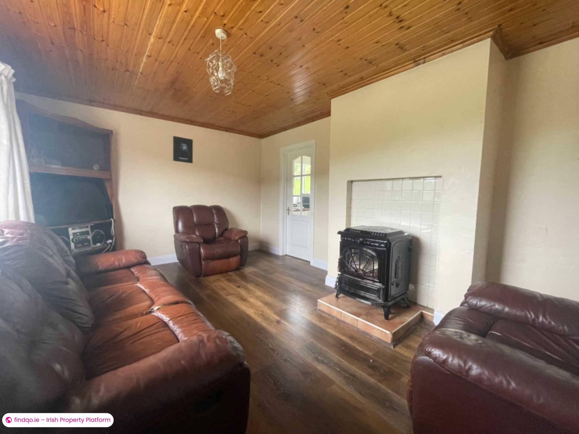 Detached house for Sale in Doochary, Donegal
