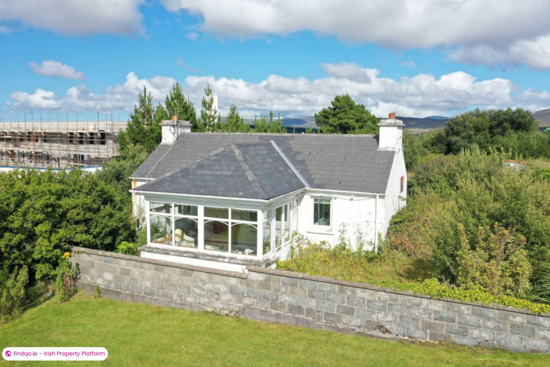 Detached house for Sale in Dungloe, Donegal