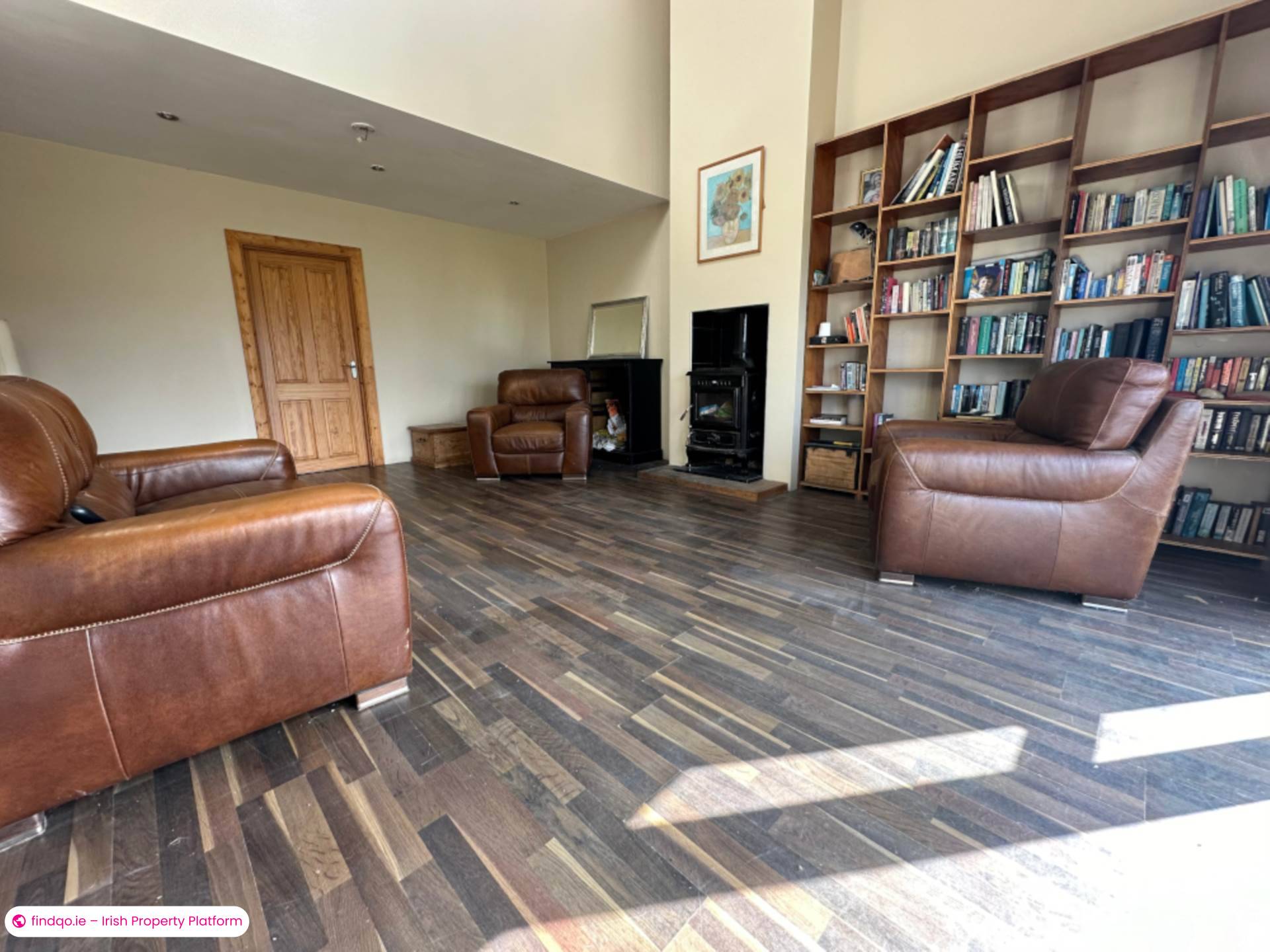 Detached house for Sale in Derrybeg, Donegal