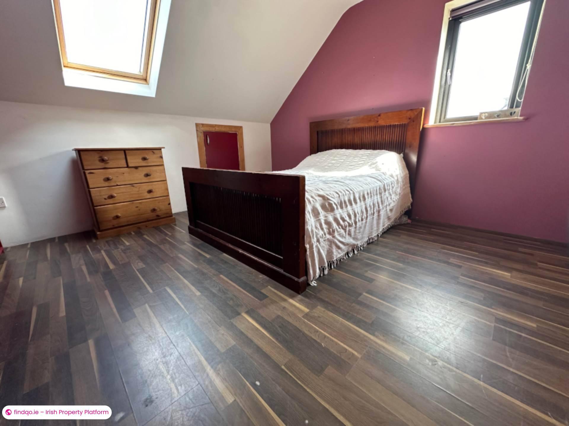 Detached house for Sale in Derrybeg, Donegal