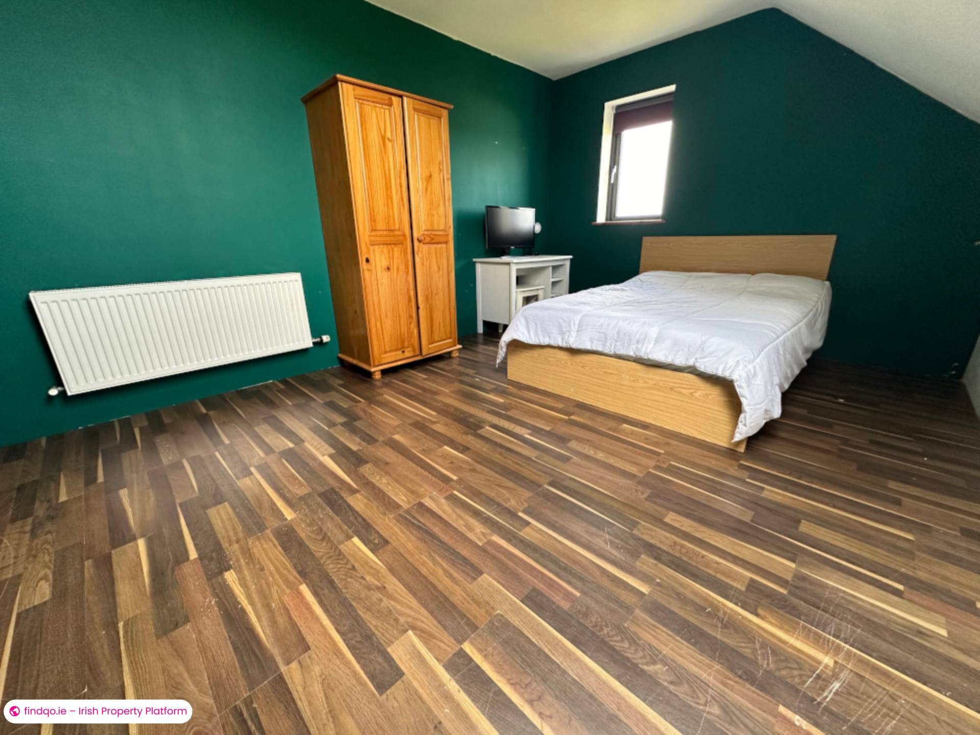 Detached house for Sale in Derrybeg, Donegal