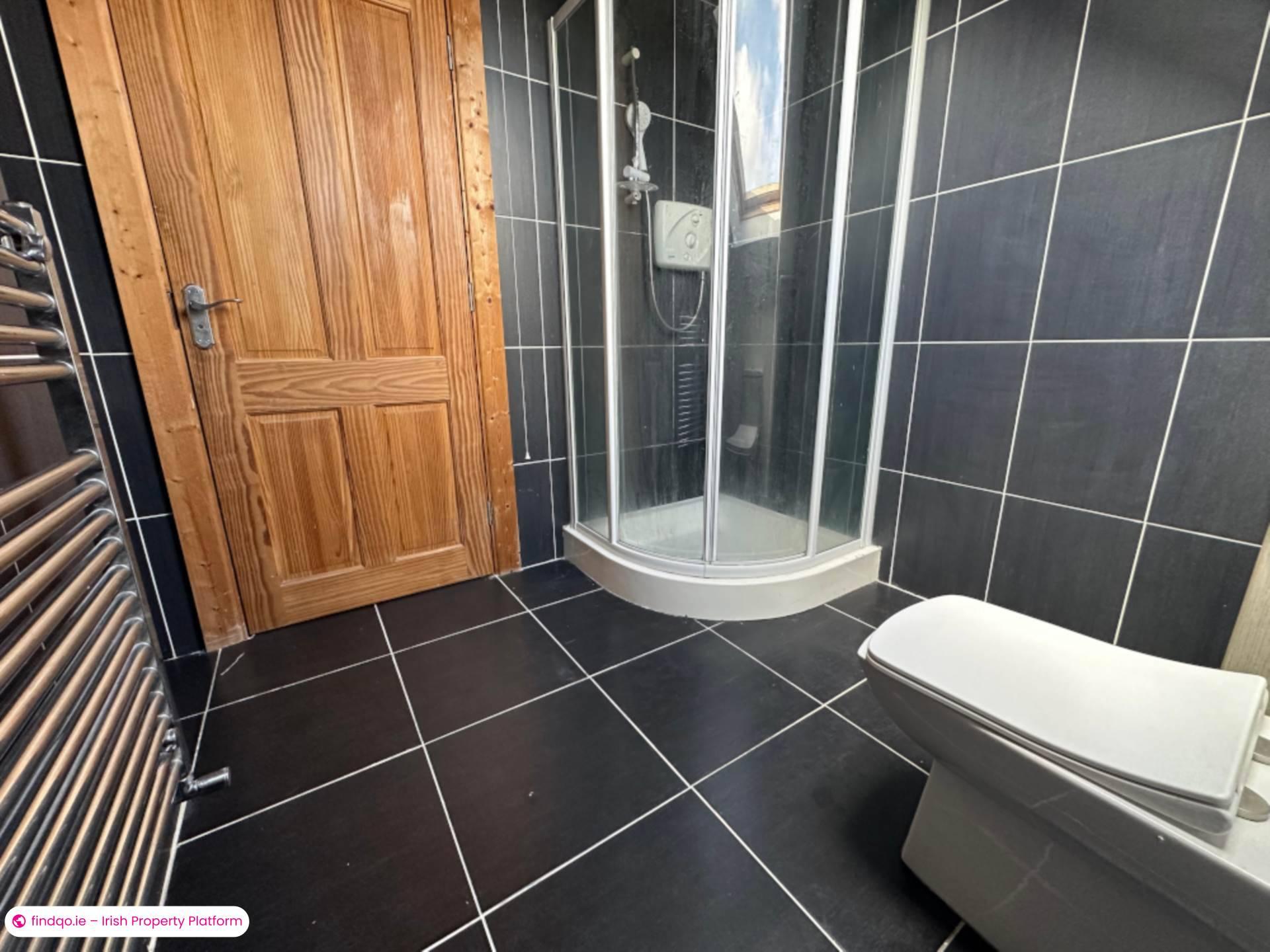 Detached house for Sale in Derrybeg, Donegal