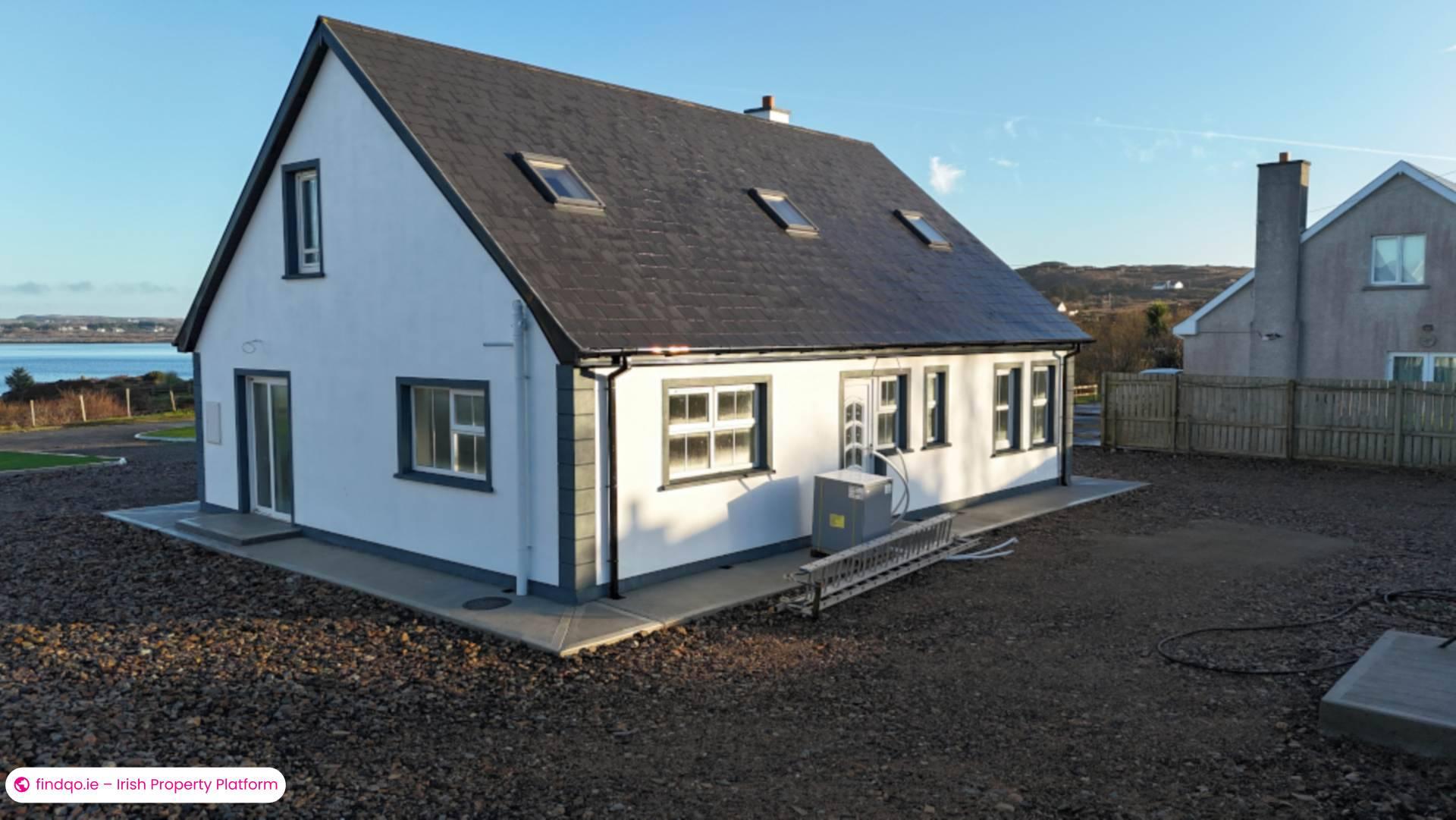Detached house for Sale in Dungloe, Donegal