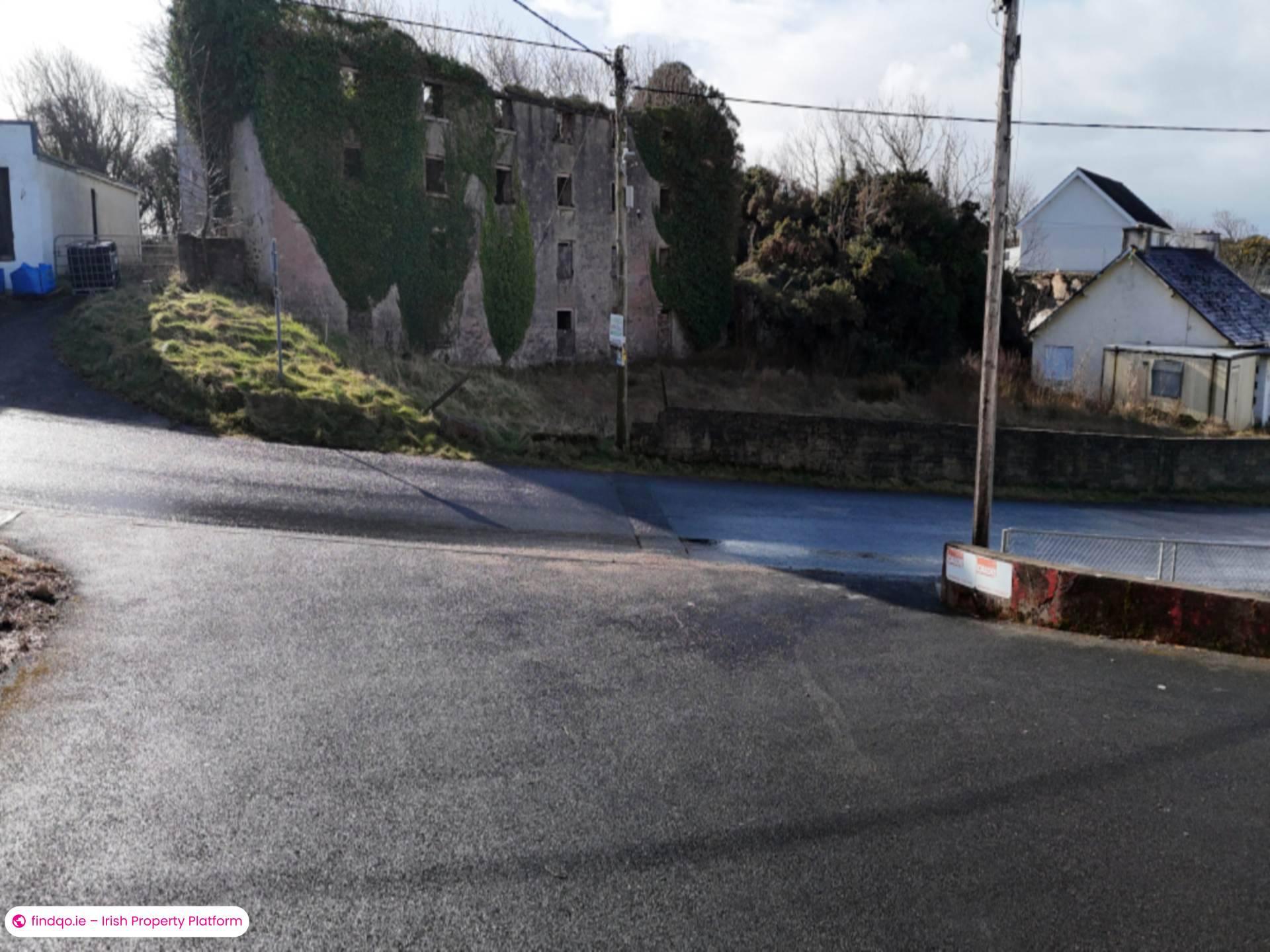 Detached house for Sale in Burtonport, Donegal