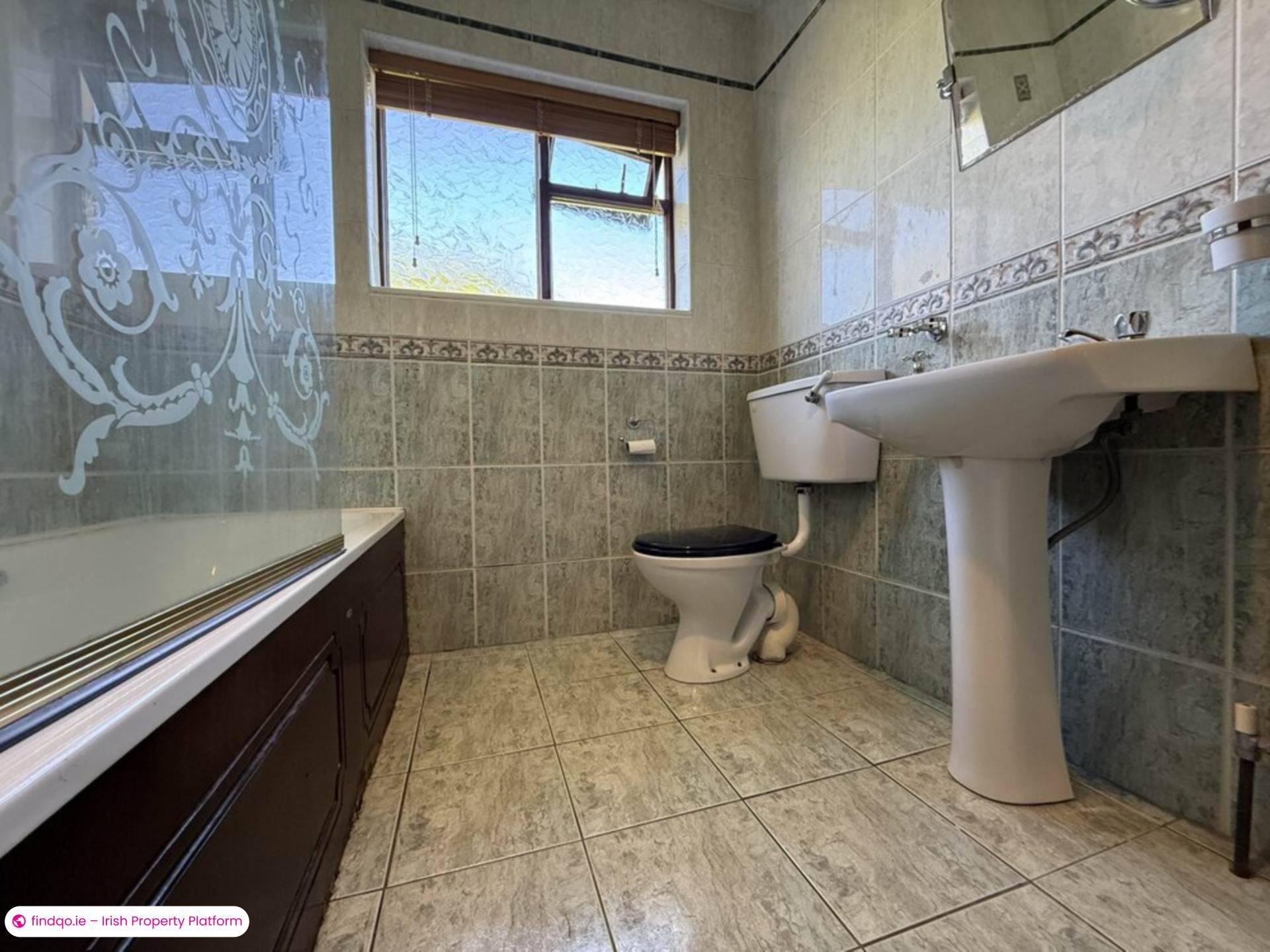 Detached house for Sale in Falcarragh, Donegal