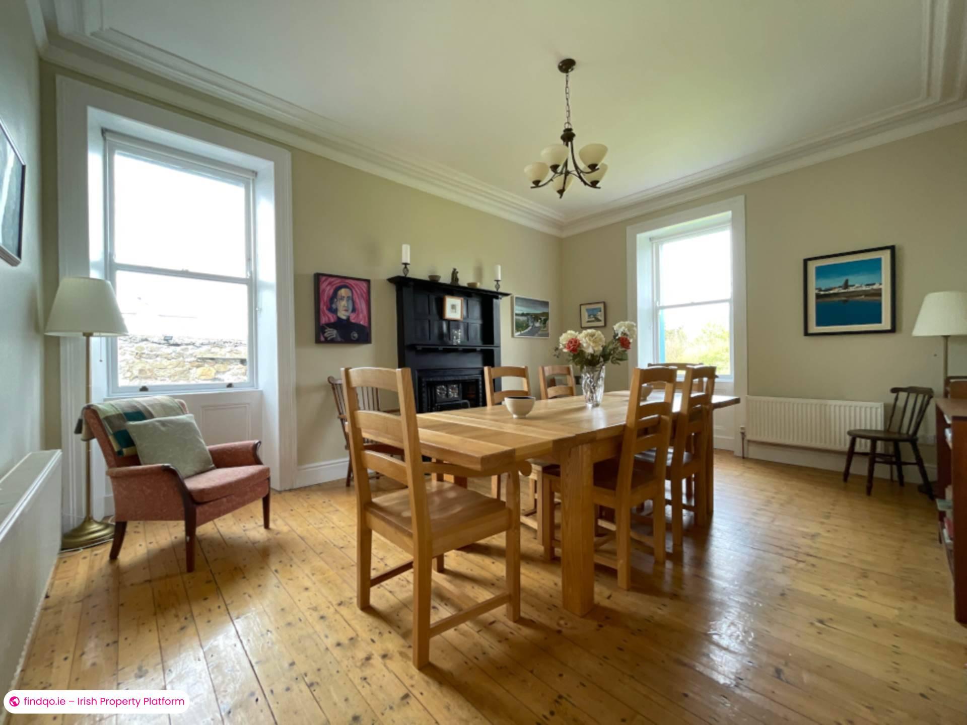 Detached house for Sale in Burtonport, Donegal