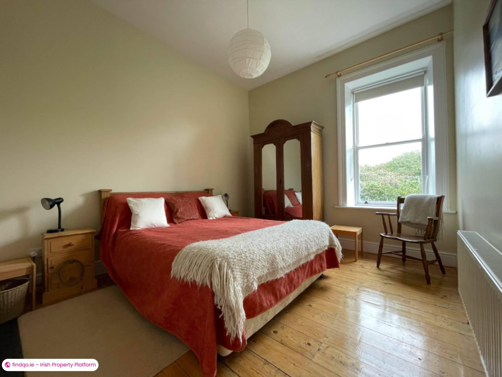 Detached house for Sale in Burtonport, Donegal