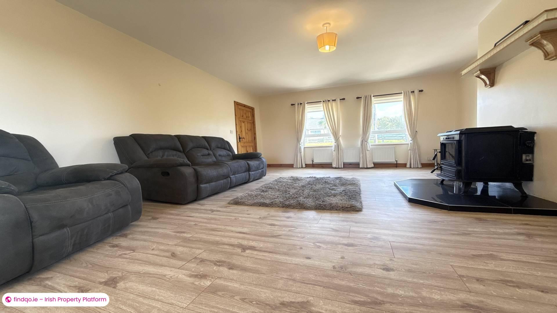 Detached house for Sale in Derrybeg, Donegal