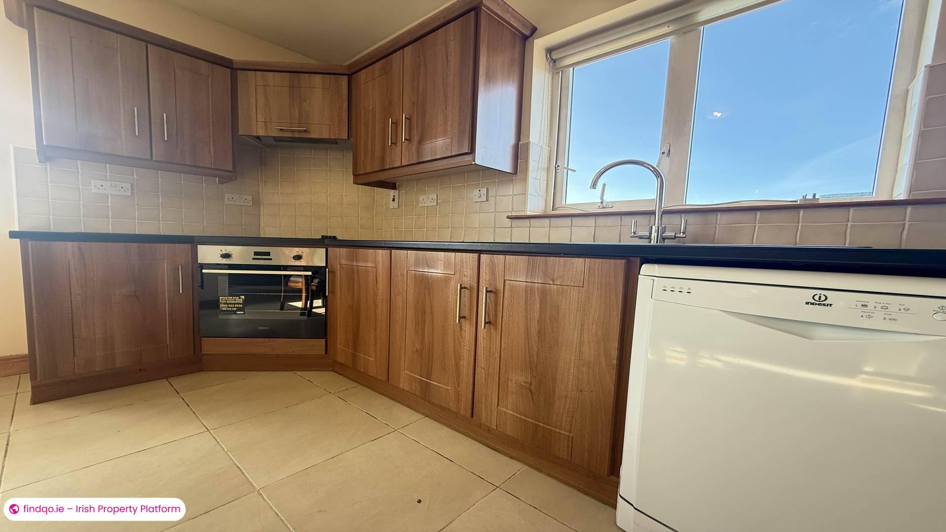 Detached house for Sale in Derrybeg, Donegal