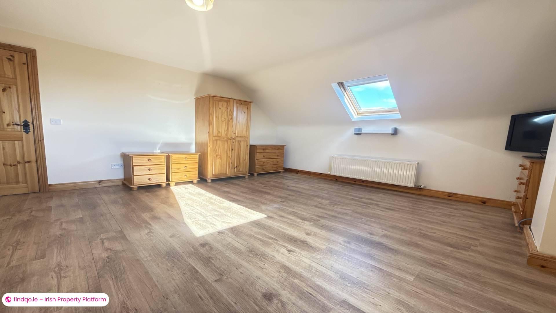 Detached house for Sale in Derrybeg, Donegal