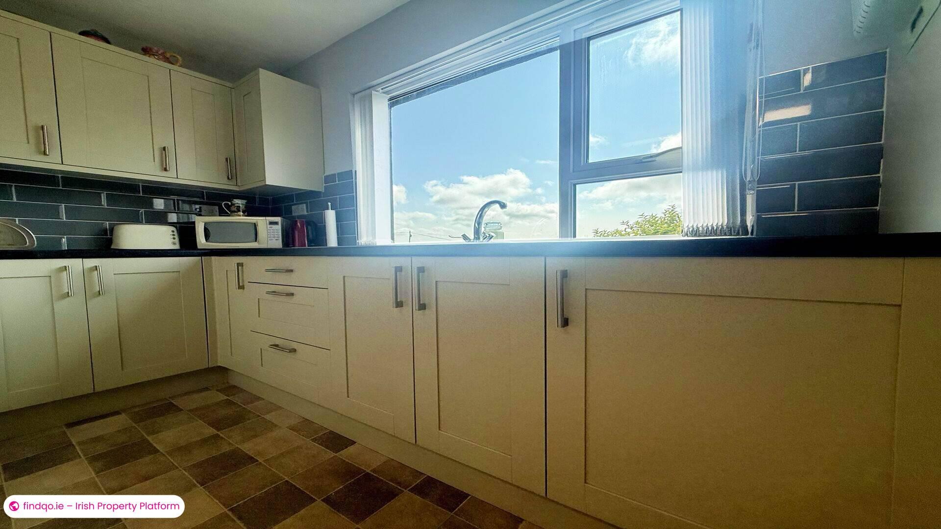 Detached house for Sale in Derrybeg, Donegal