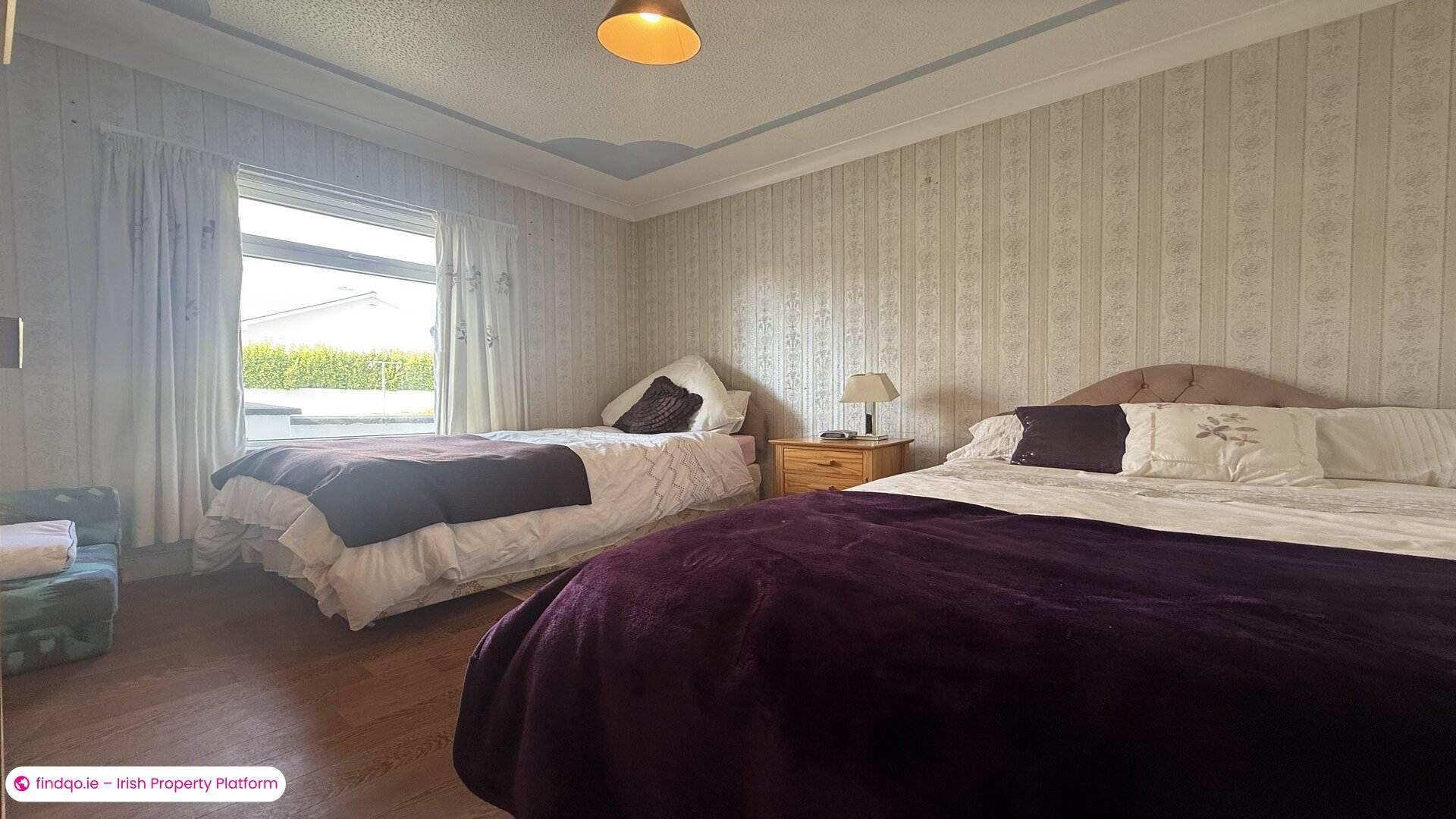 Detached house for Sale in Derrybeg, Donegal