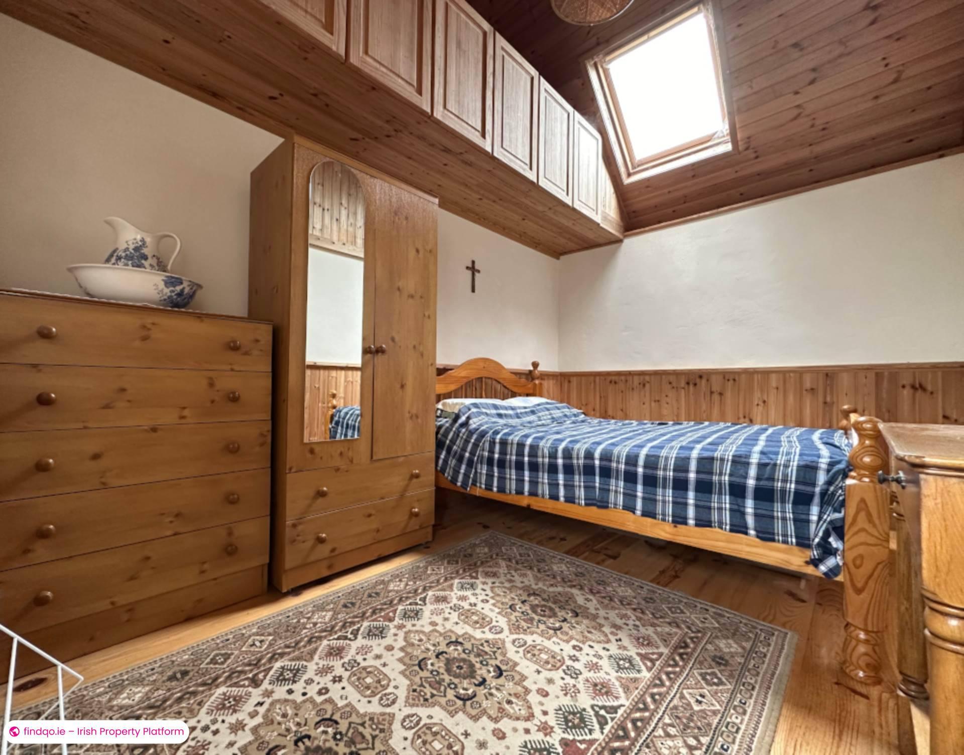 Detached house for Sale in Burtonport, Donegal