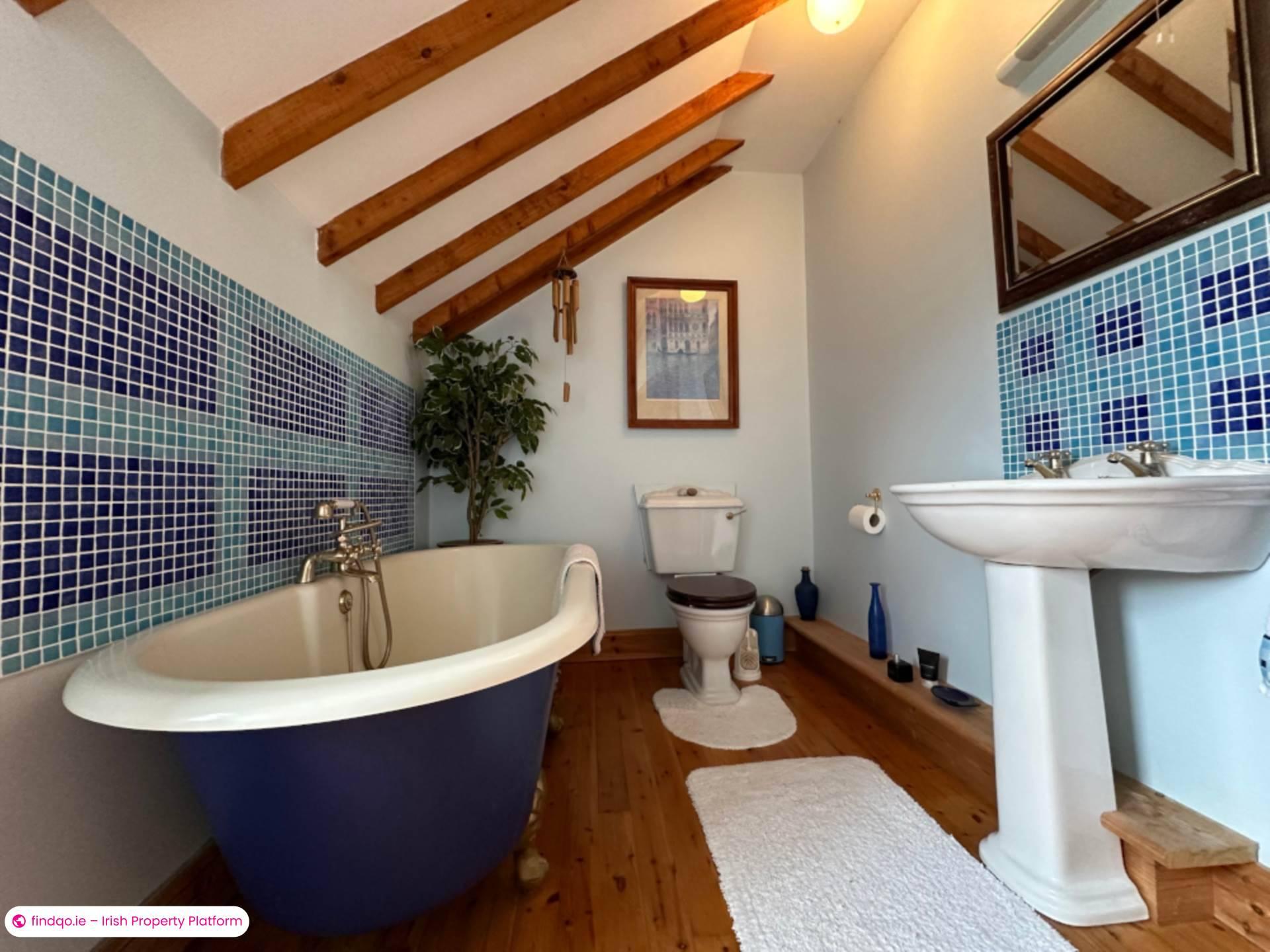 Detached house for Sale in Loughanure, Donegal