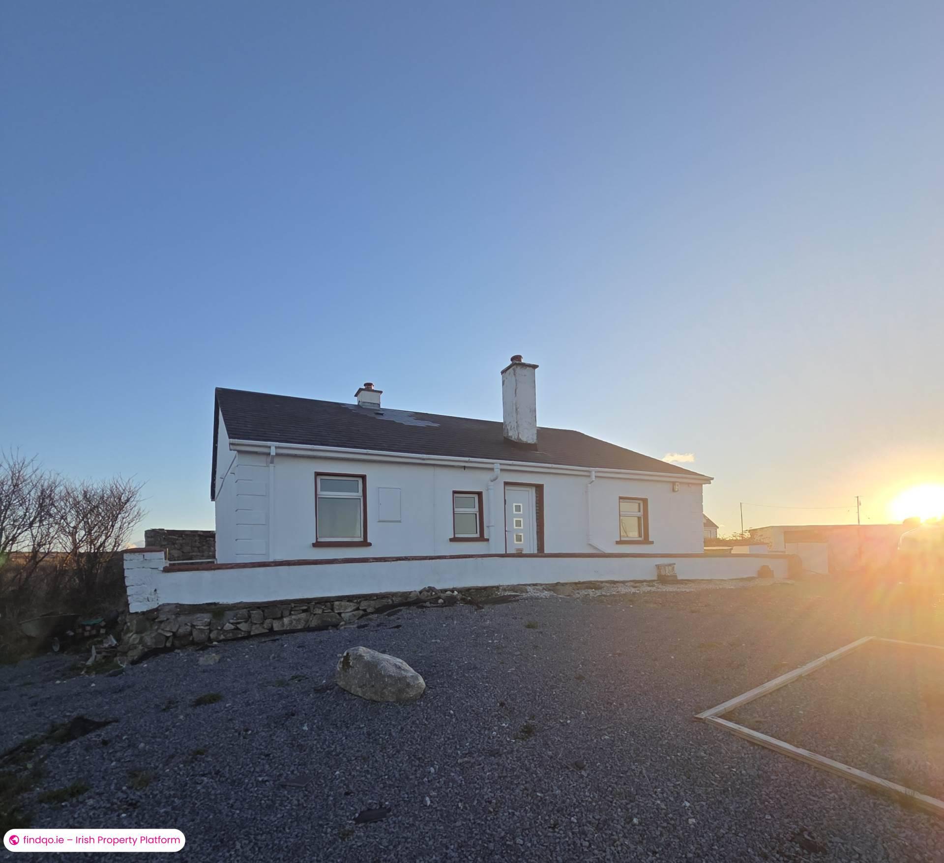 Detached house for Sale in Carraroe, Galway