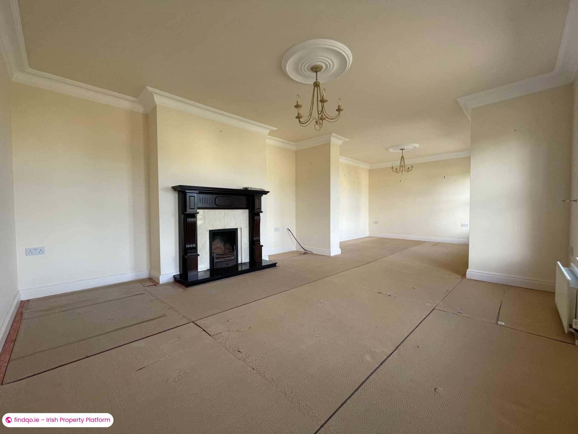 Detached house for Sale in Burtonport, Donegal