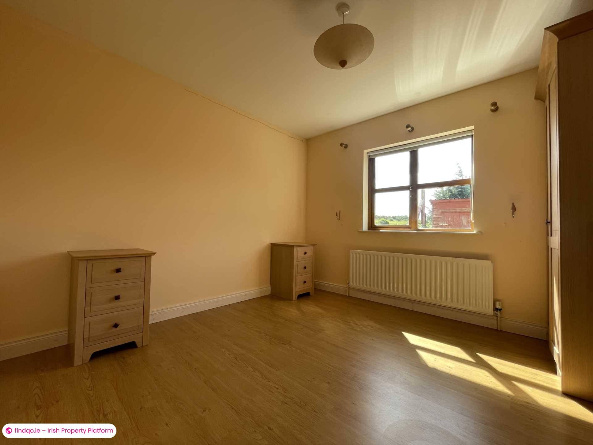 Detached house for Sale in Burtonport, Donegal