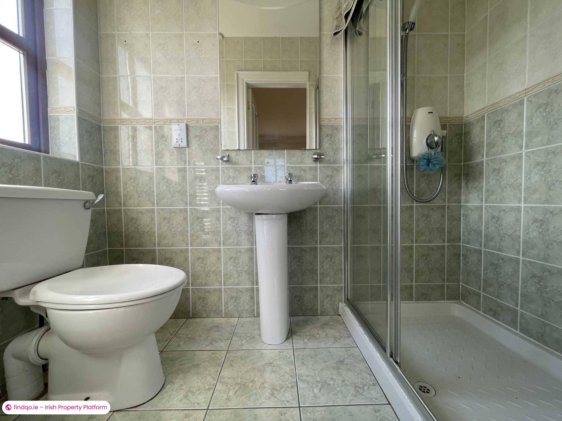 Detached house for Sale in Burtonport, Donegal