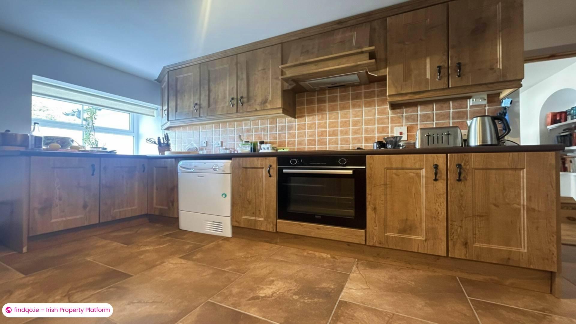 Detached house for Sale in Gortahork, Donegal