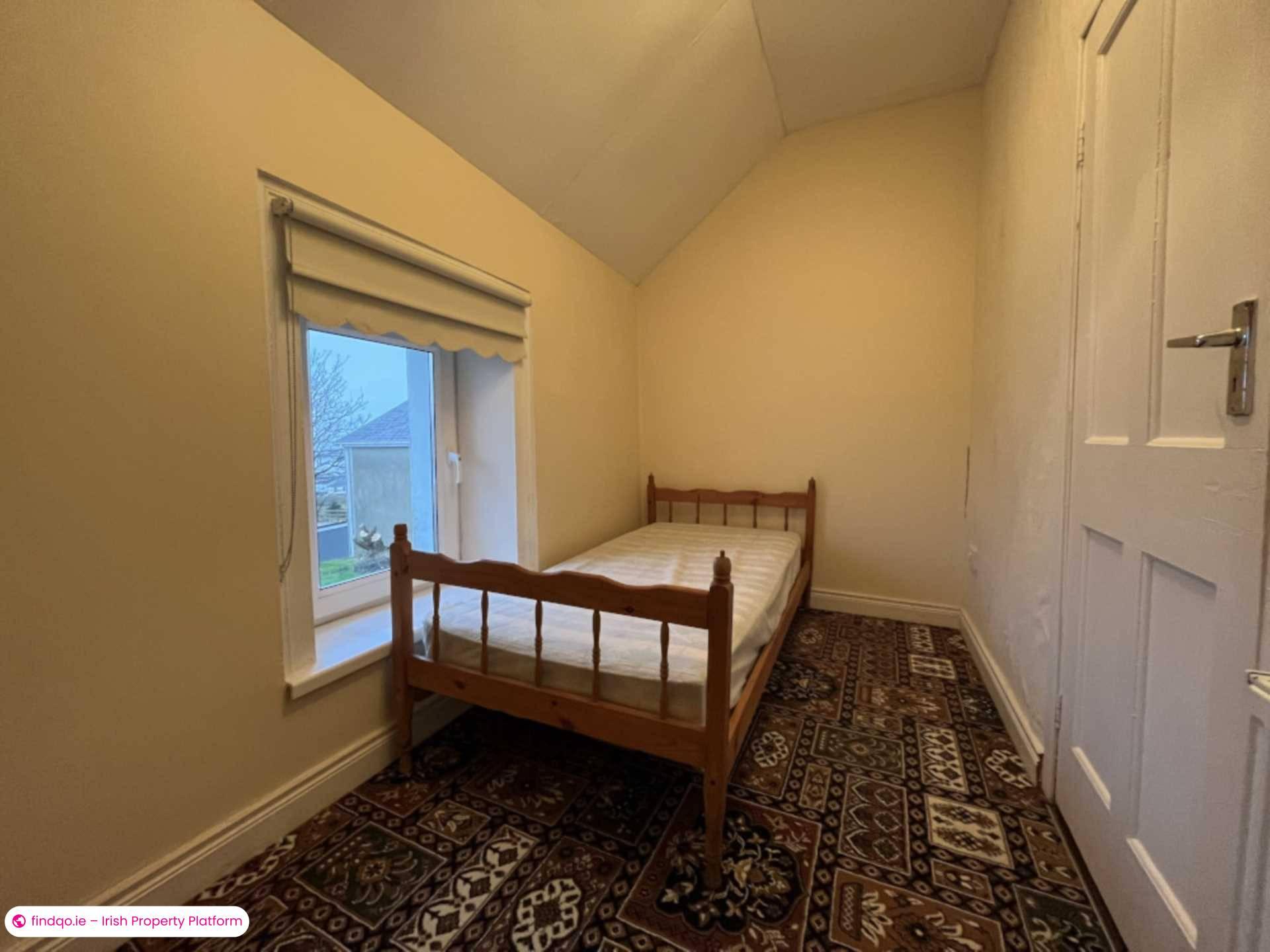 End of terrace house for Sale in Dungloe, Donegal