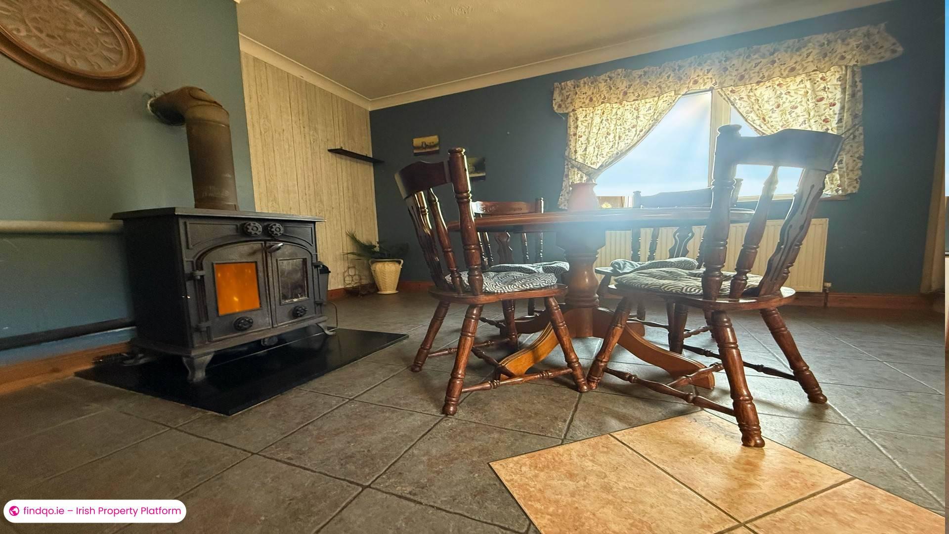 Detached house for Sale in Crolly, Donegal