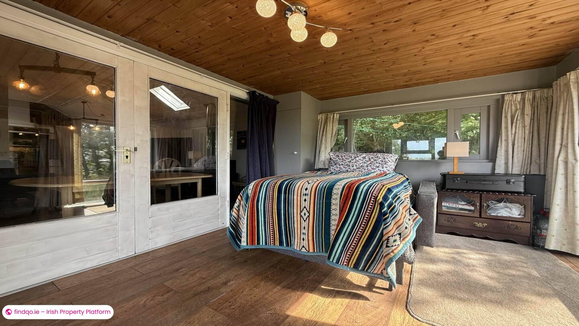 Detached house for Sale in Glenties, Donegal, F94 A5DH