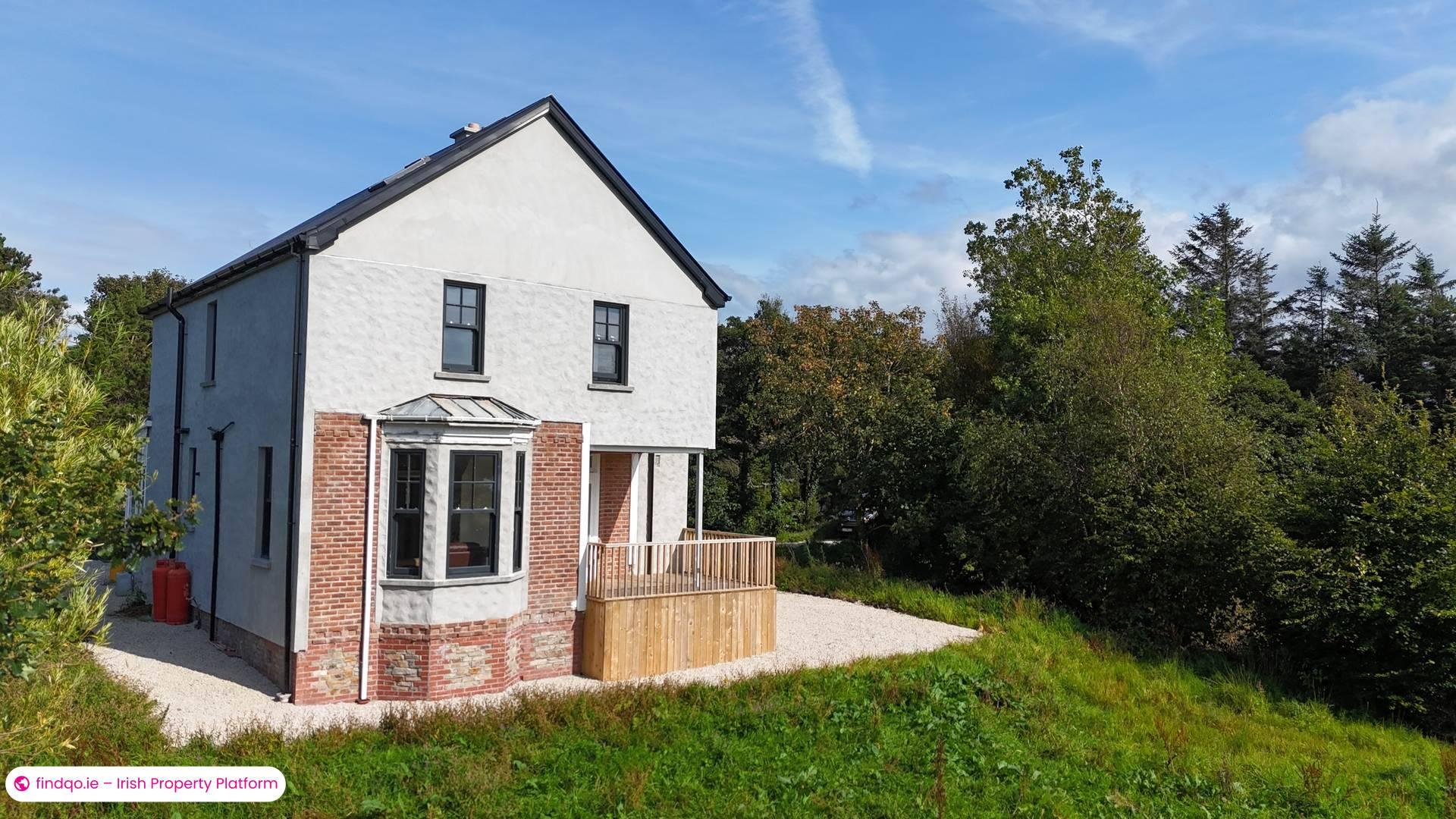 Detached house for Sale in Burtonport, Donegal