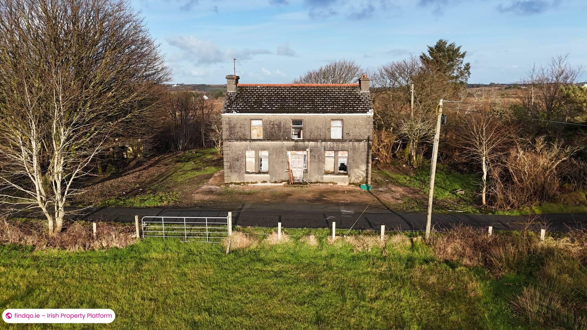 Detached house for Sale in Burtonport, Donegal