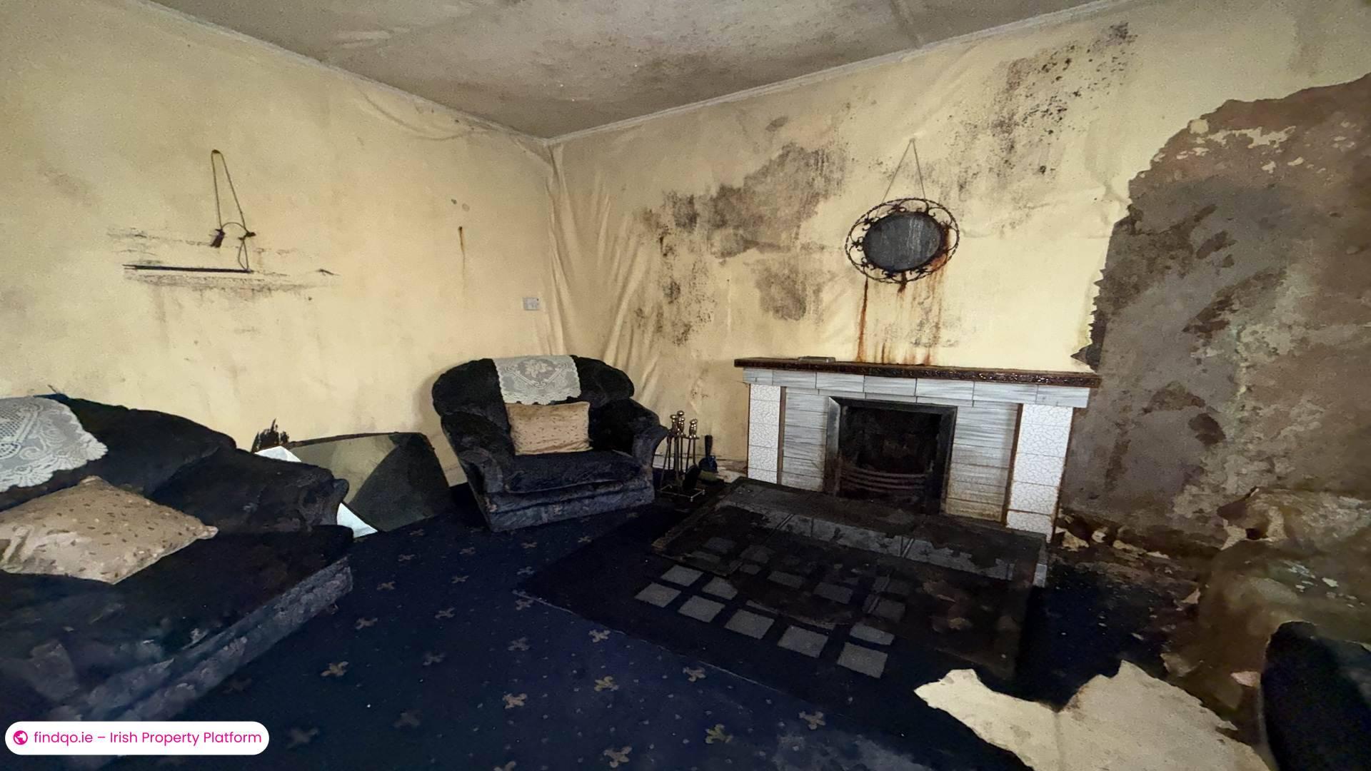 Detached house for Sale in Burtonport, Donegal