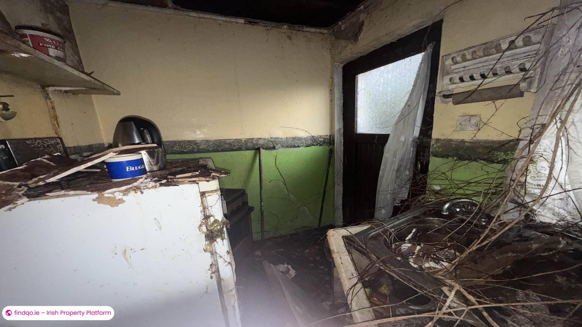 Detached house for Sale in Burtonport, Donegal