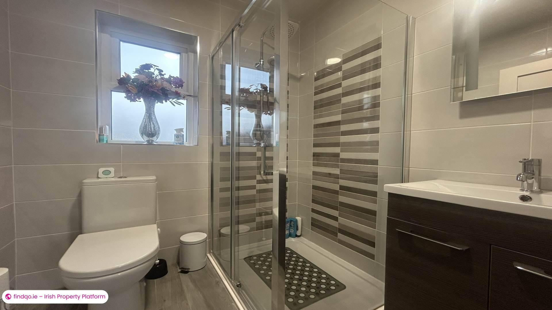 Semi-detached house for Sale in Letterkenny, Donegal