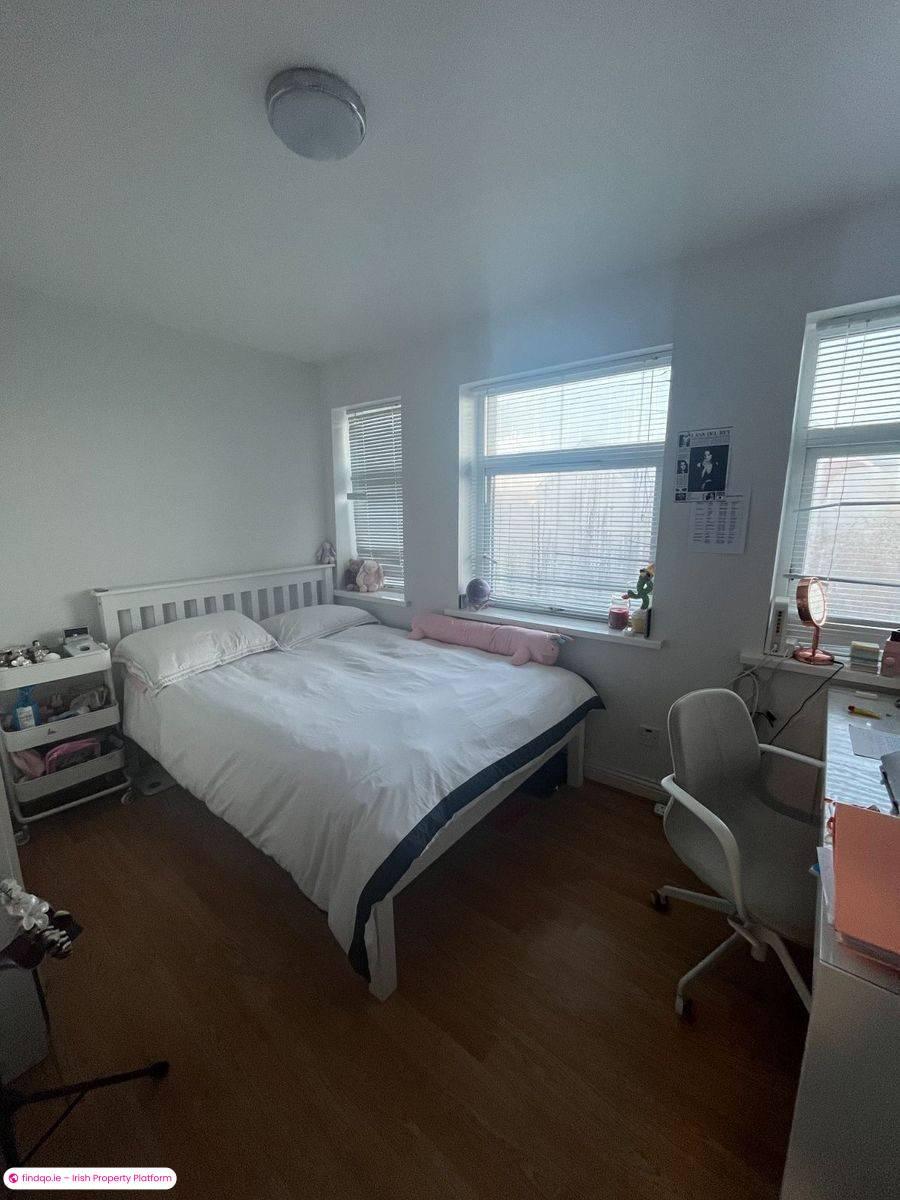 Terraced house for Sale in Pennywell, Limerick, V94 KD5E