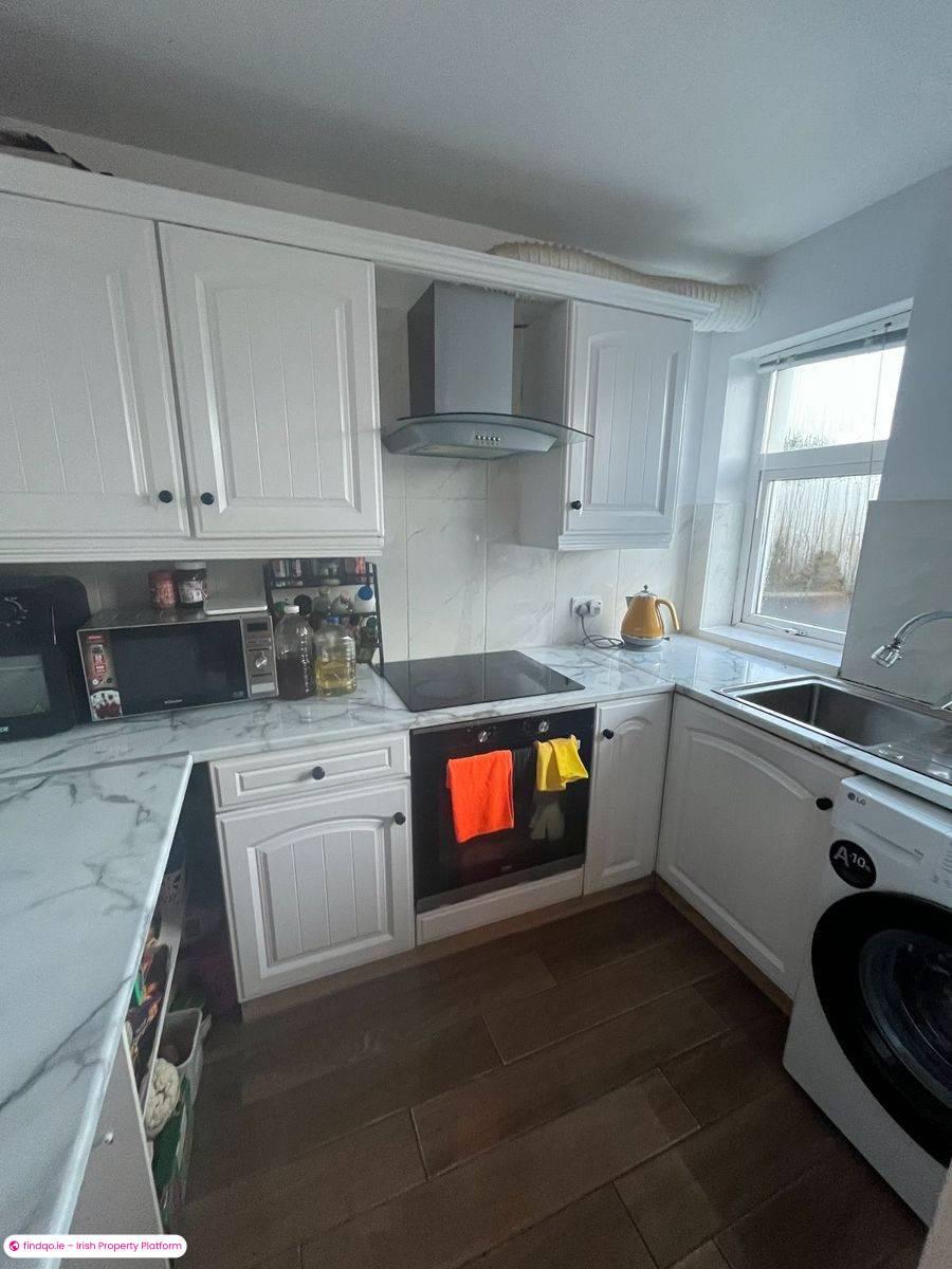 Terraced house for Sale in Pennywell, Limerick, V94 KD5E