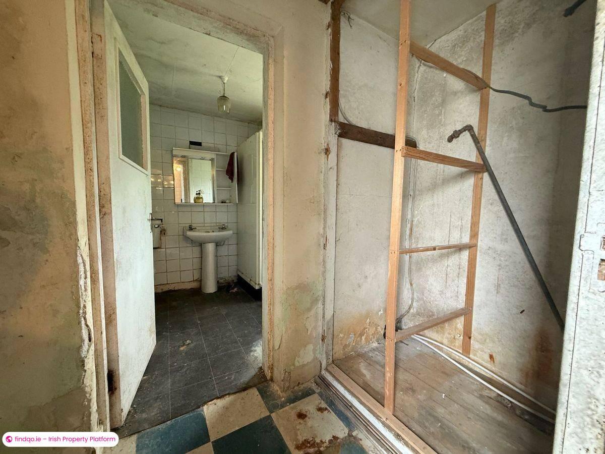 Bungalow for Sale in Waterford City Centre, Waterford